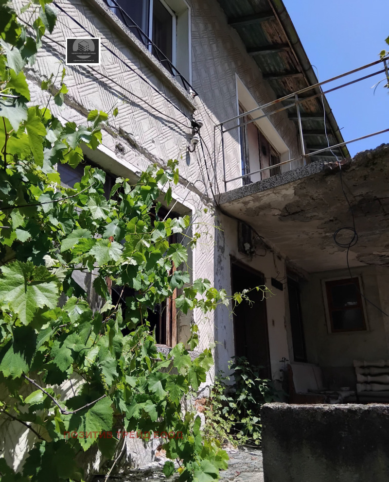 На продаж  Будинок область Кюстендил , Сапарева баня , 210 кв.м | 97836566