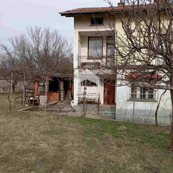 Продава КЪЩА, с. Цръклевци, област София област