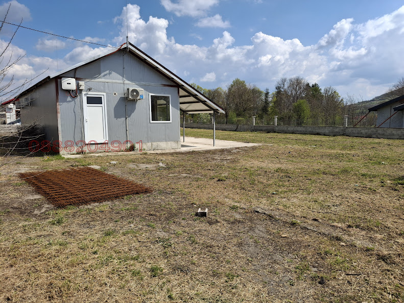 Продава КЪЩА, с. Тутраканци, област Варна, снимка 7 - Къщи - 54265787