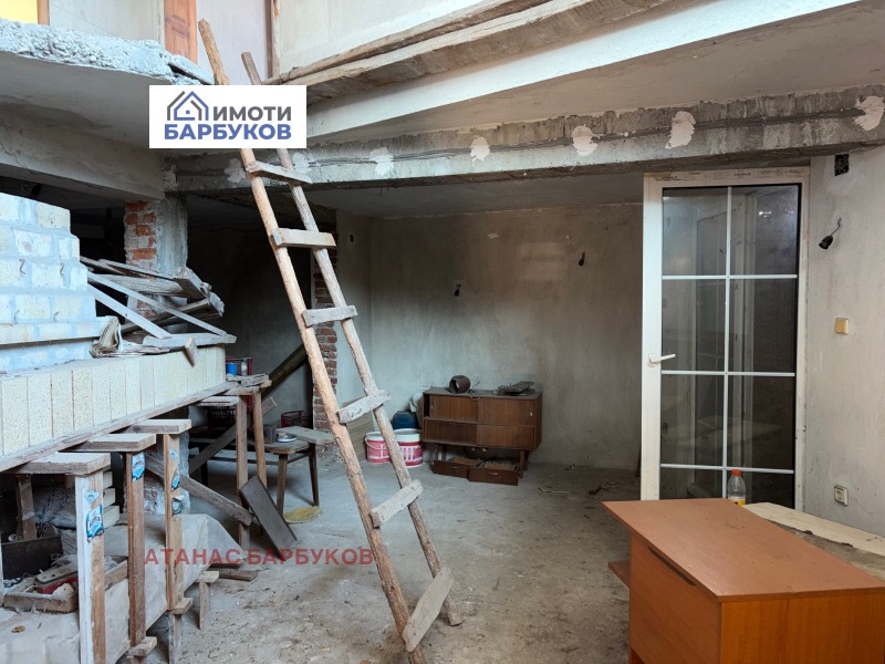 Продава КЪЩА, гр. Русе, Широк център, снимка 9 - Къщи - 53267539