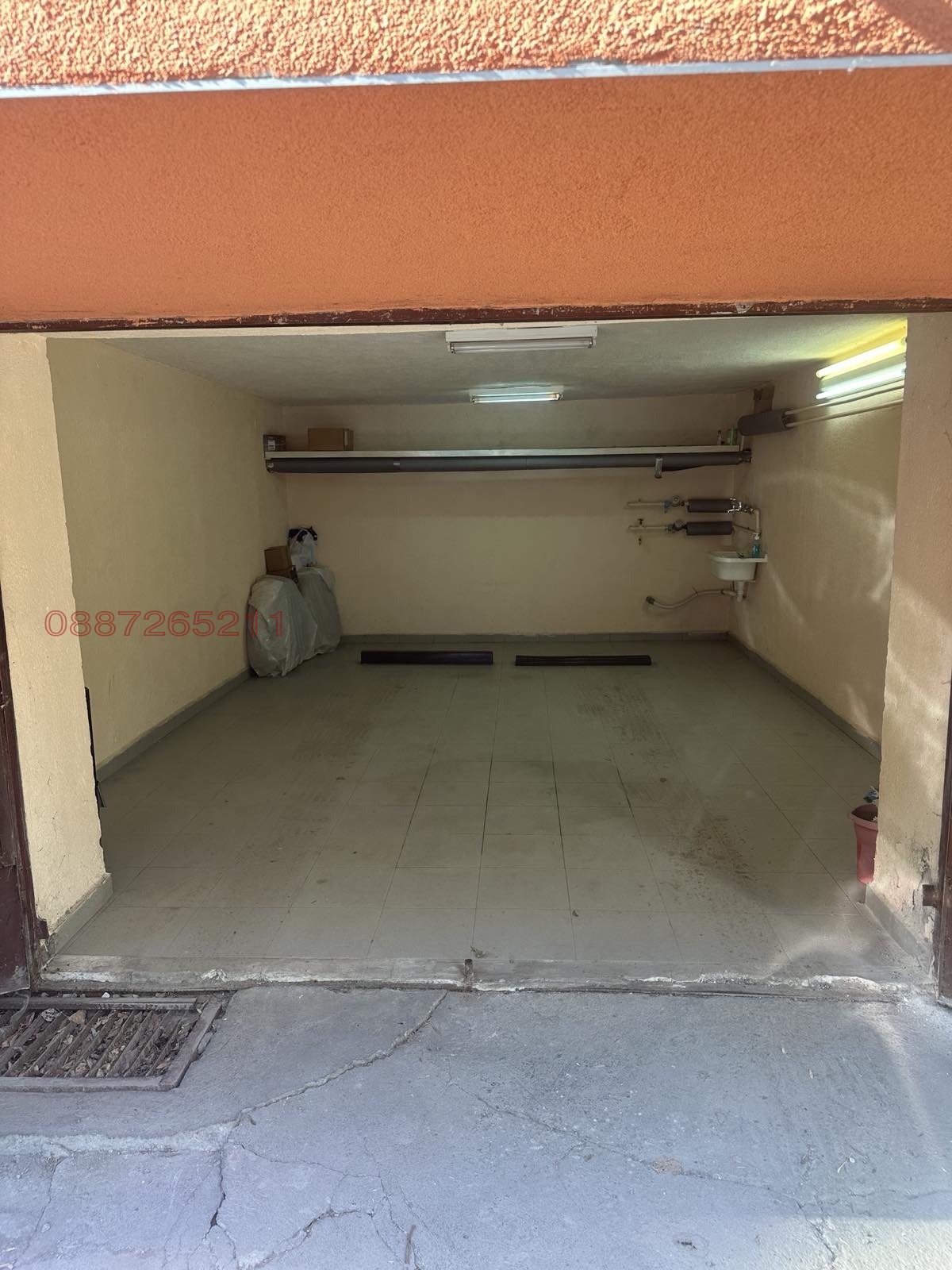 Продава ГАРАЖ, ПАРКОМЯСТО, гр. София, Иван Вазов