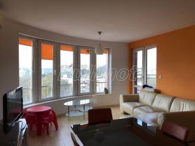 3+ chambres Briz, Varna 1