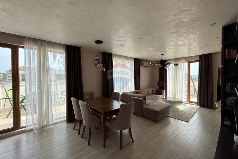 Myytävänä  2 makuuhuonetta Varna , Troševo , 150 neliömetriä | 83243522 - kuva [4]
