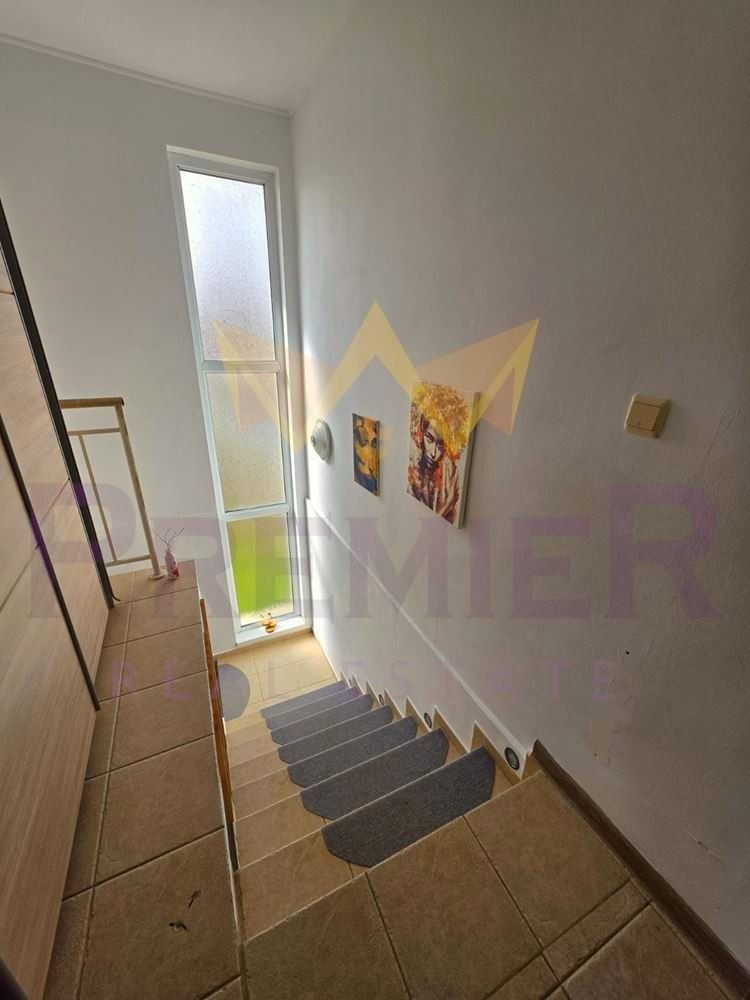 Продава КЪЩА, с. Кичево, област Варна, снимка 11 - Къщи - 53900375