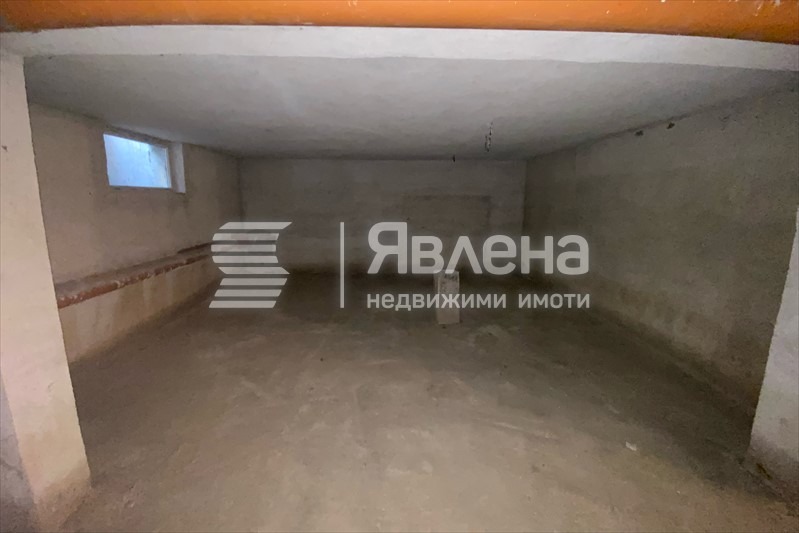 Продава МАГАЗИН, гр. Пловдив, Кючук Париж, снимка 10 - Магазини - 47755208