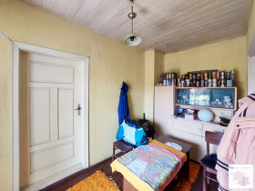 Casa Cuțina, regiunea Veliko Tarnovo 12