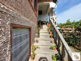 Casa Cuțina, regiunea Veliko Tarnovo 10