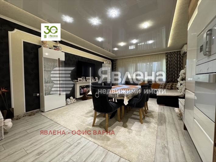Продава 3-СТАЕН, гр. Варна, Лятно кино Тракия, снимка 3 - Апартаменти - 55956851