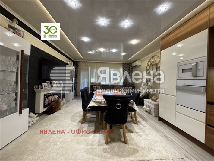 Продава 3-СТАЕН, гр. Варна, Лятно кино Тракия, снимка 2 - Апартаменти - 55956851