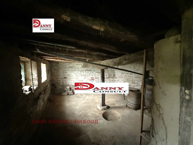 Продава КЪЩА, с. Ресен, област Велико Търново, снимка 16 - Къщи - 53286230