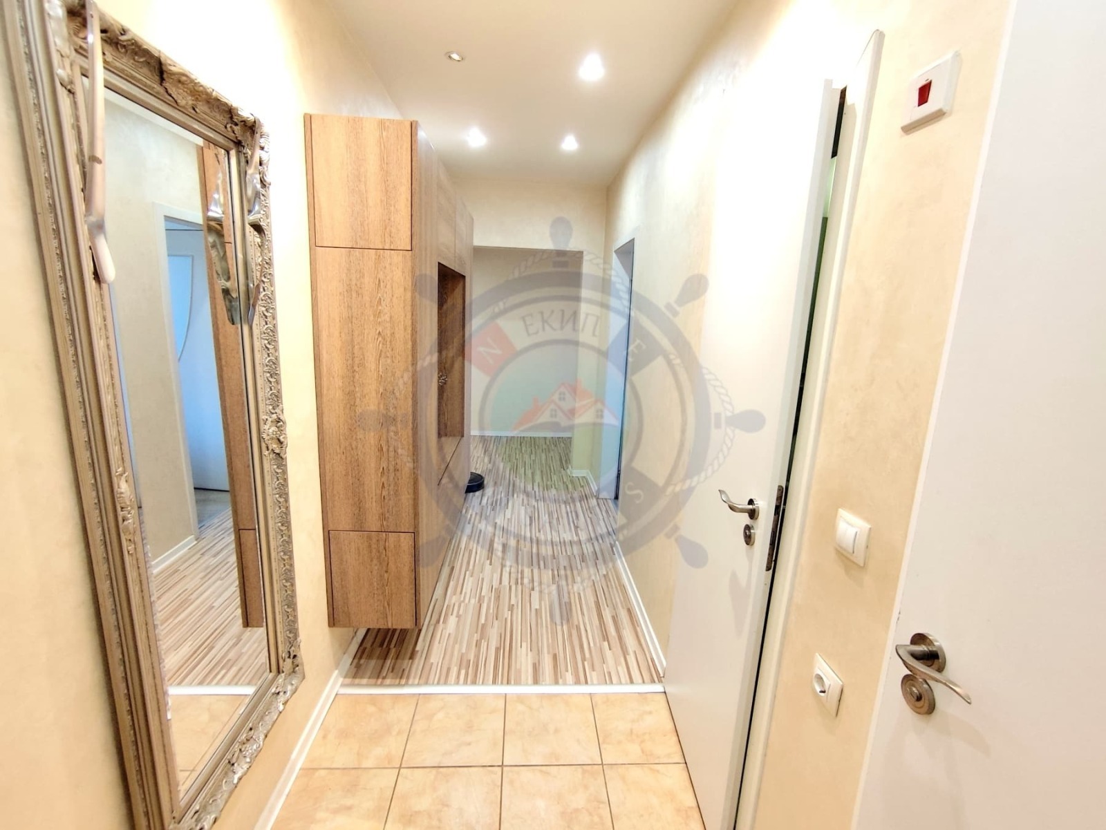 Продава 3-СТАЕН, гр. Варна, Цветен квартал, снимка 8 - Апартаменти - 53616126