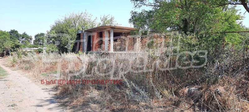 Продава КЪЩА в област Добрич, с. Свети Никола - 342 кв.м / 50 000 € » 97 791.50 лв., БЪЛГЕРИАН ПРОПЕРТИС