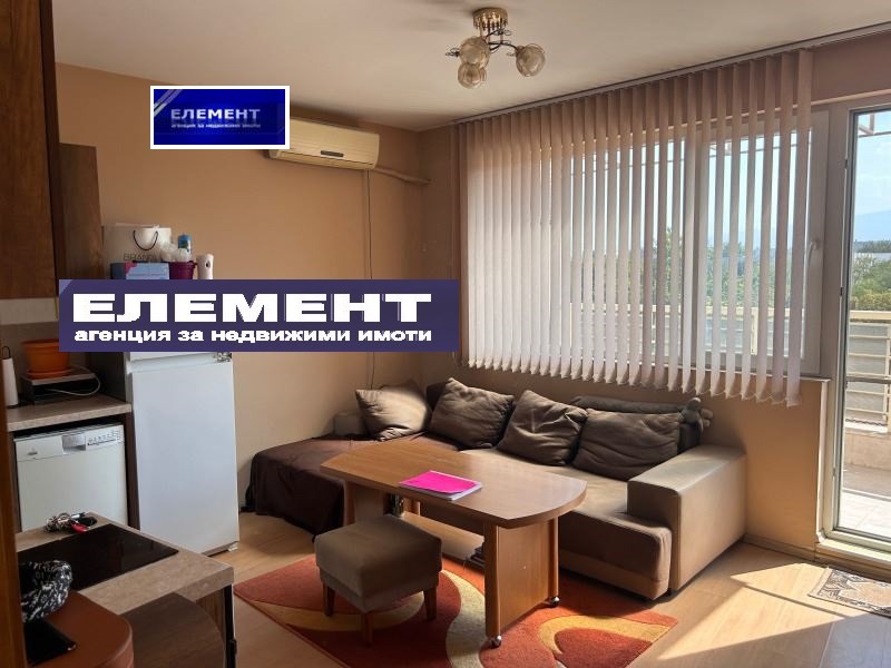 En venta  1 dormitorio Plovdiv , Tsentar , 64 metros cuadrados | 68300504