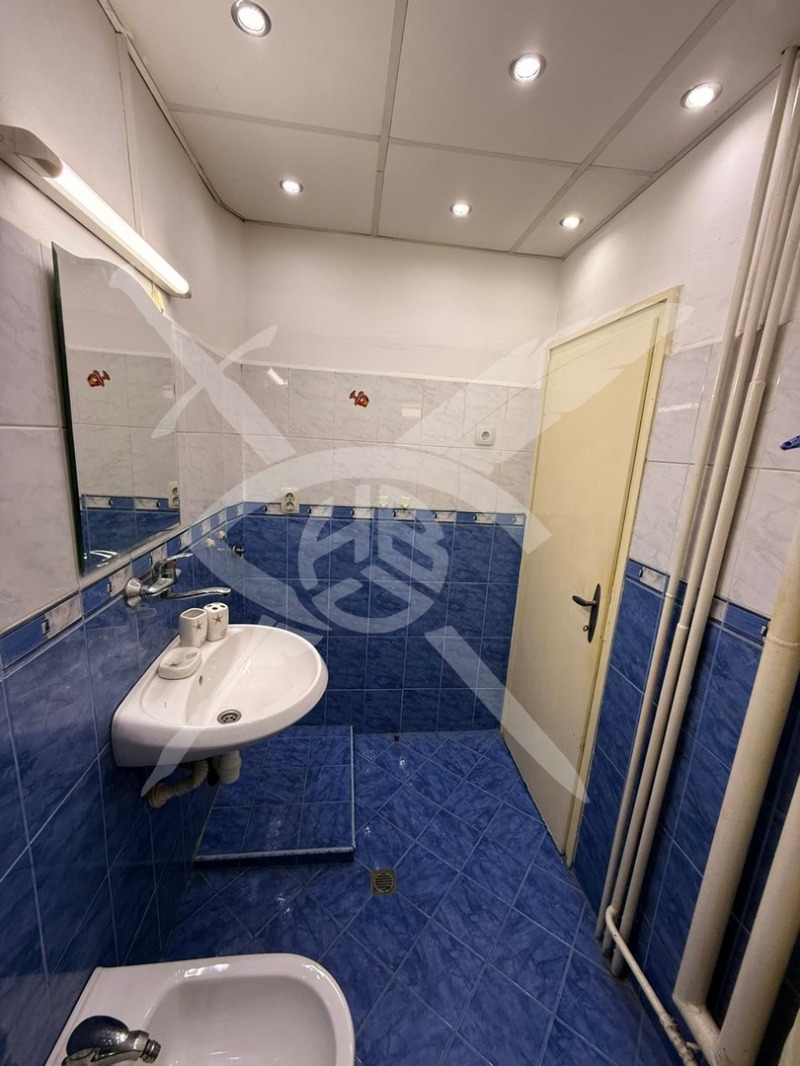 Продава МНОГОСТАЕН, гр. София, Банишора, снимка 7 - Апартаменти - 52697461