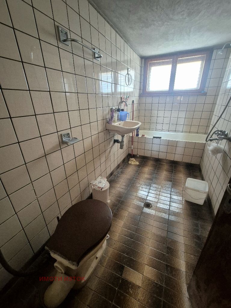 Продава КЪЩА, с. Ноевци, област Перник, снимка 15 - Къщи - 53735512