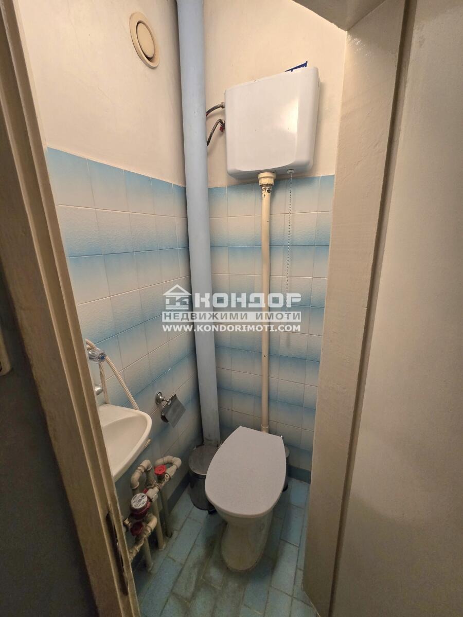 Продава 3-СТАЕН, гр. Пловдив, Център, снимка 8 - Апартаменти - 55392595