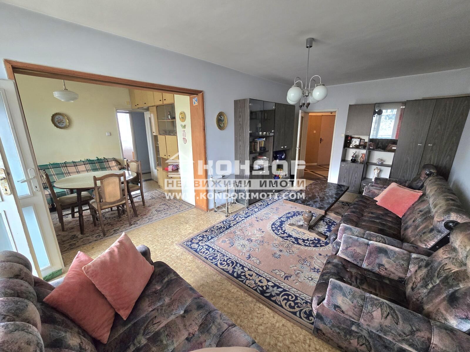 Продава 3-СТАЕН, гр. Пловдив, Център, снимка 2 - Апартаменти - 55392595