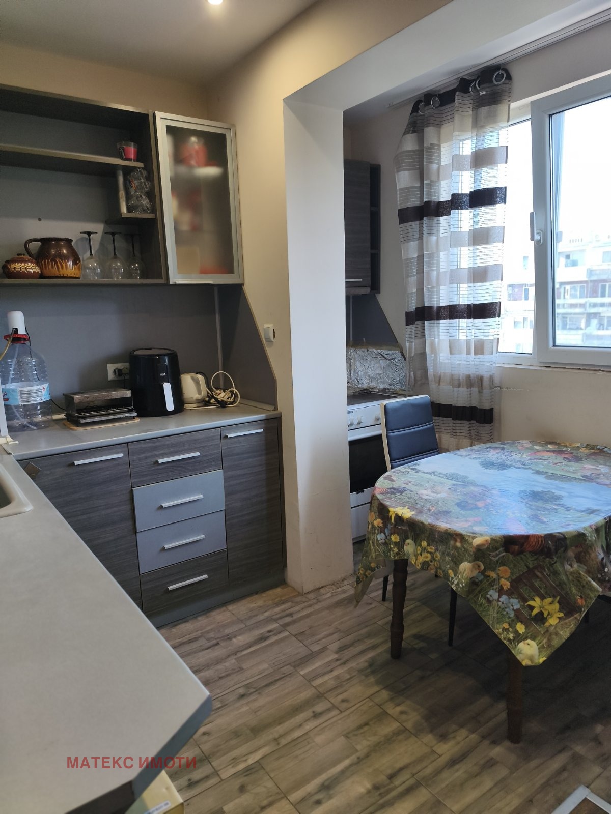 Продава 3-СТАЕН, гр. Варна, Възраждане 3, снимка 2 - Апартаменти - 55623008