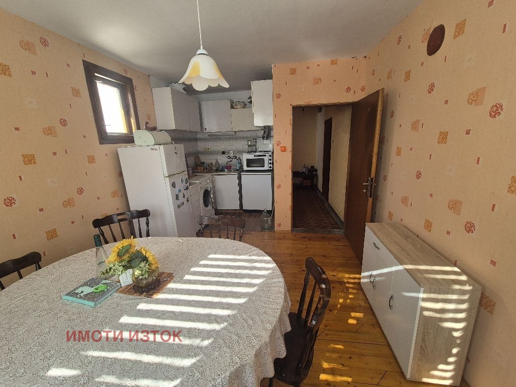 Продава КЪЩА, с. Ноевци, област Перник, снимка 9 - Къщи - 53735512