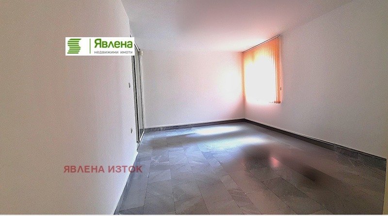 En venta  3 dormitorios Sofia , Iztok , 169 metros cuadrados | 95372732 - imagen [6]