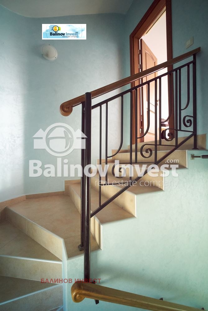 Продава 4-СТАЕН, гр. Варна, Гръцка махала, снимка 2 - Апартаменти - 53006208