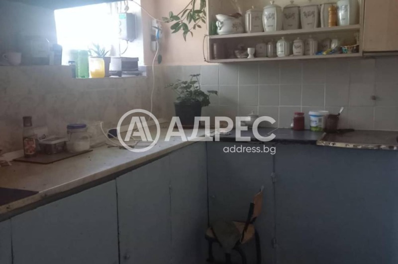 Продава КЪЩА, с. Кремена, област Добрич, снимка 7 - Къщи - 52449856