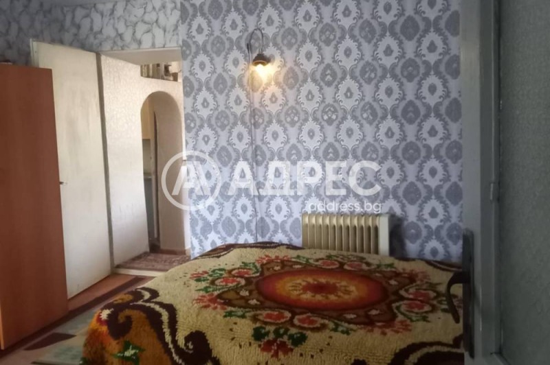 Продава КЪЩА, с. Кремена, област Добрич, снимка 9 - Къщи - 52449856