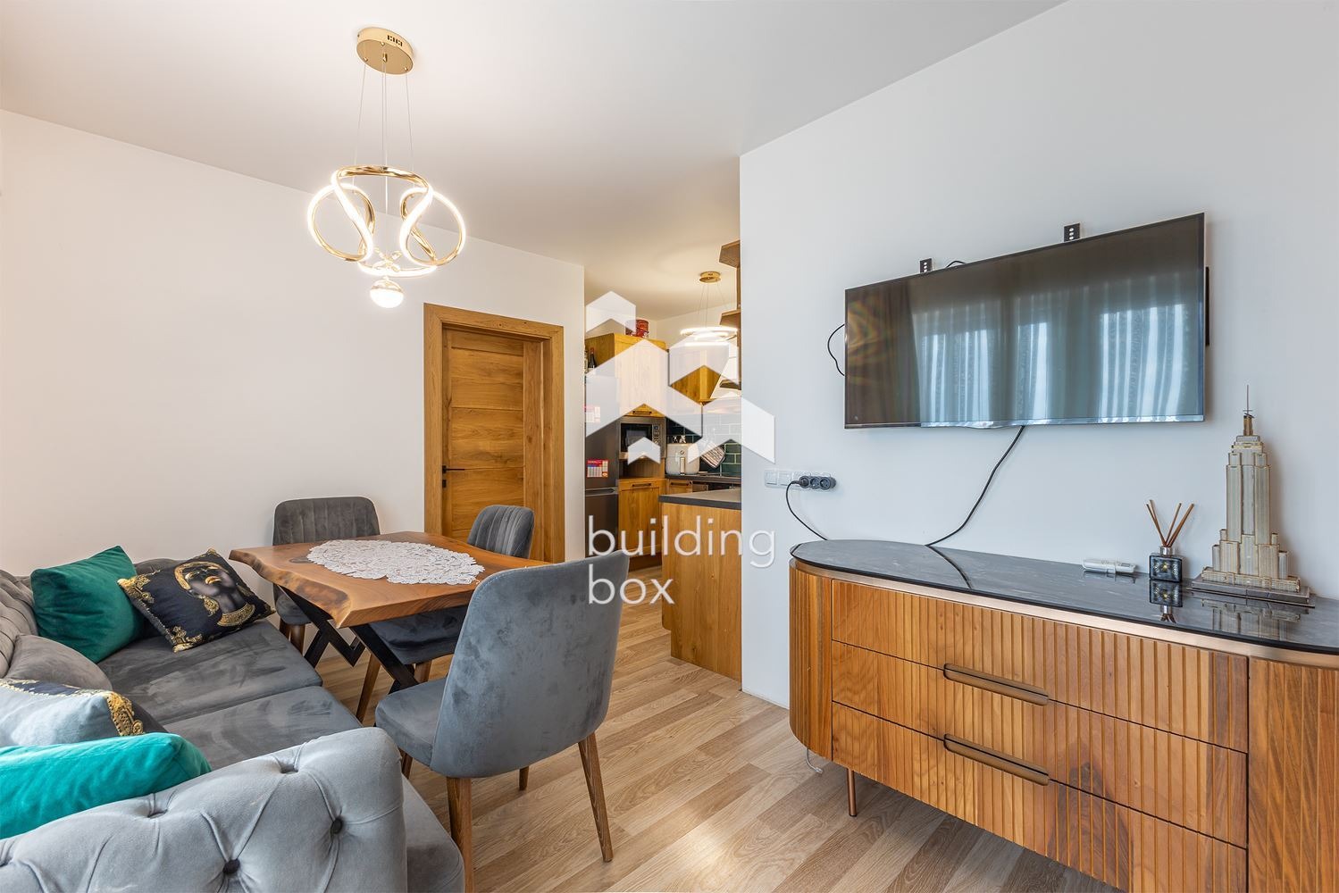 Продава 3-СТАЕН, гр. Варна, Виница, снимка 2 - Апартаменти - 53975012