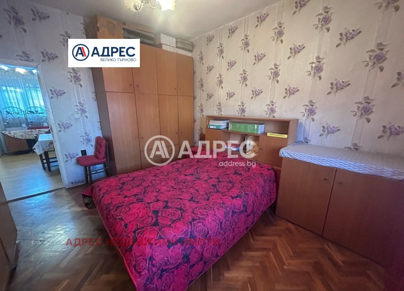 Продава 3-СТАЕН, гр. Велико Търново, Център, снимка 3 - Aпартаменти - 49543353