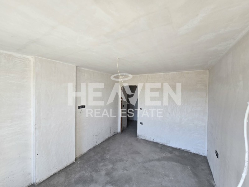 En venta  2 dormitorios Plovdiv , Karshiyaka , 100 metros cuadrados | 39982952 - imagen [9]