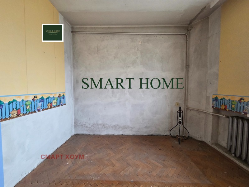 Продава МНОГОСТАЕН, гр. Велико Търново, Бузлуджа, снимка 8 - Апартаменти - 53021195