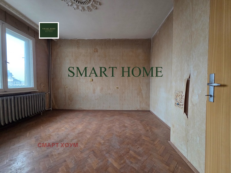 Продава МНОГОСТАЕН, гр. Велико Търново, Бузлуджа, снимка 11 - Апартаменти - 53021195