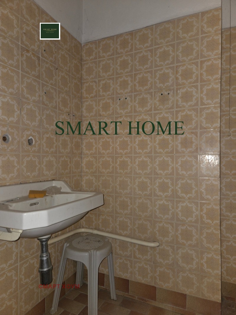 Продава МНОГОСТАЕН, гр. Велико Търново, Бузлуджа, снимка 16 - Апартаменти - 53021195