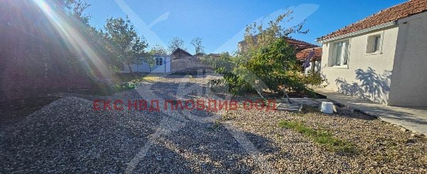 Продава КЪЩА, с. Черноземен, област Пловдив, снимка 10 - Къщи - 54030406