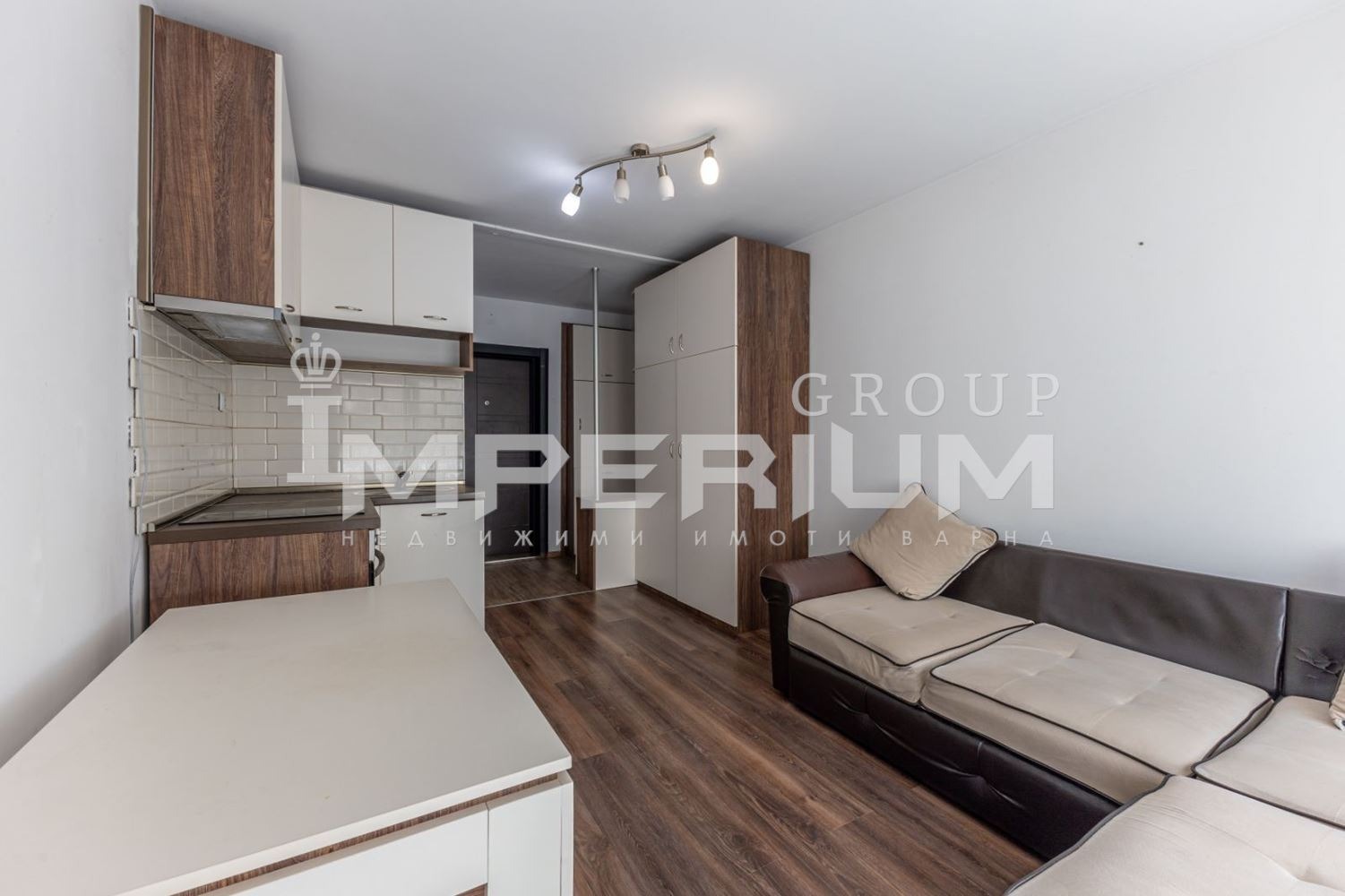 Продава 1-СТАЕН, гр. Варна, Колхозен пазар, снимка 5 - Апартаменти - 54448434