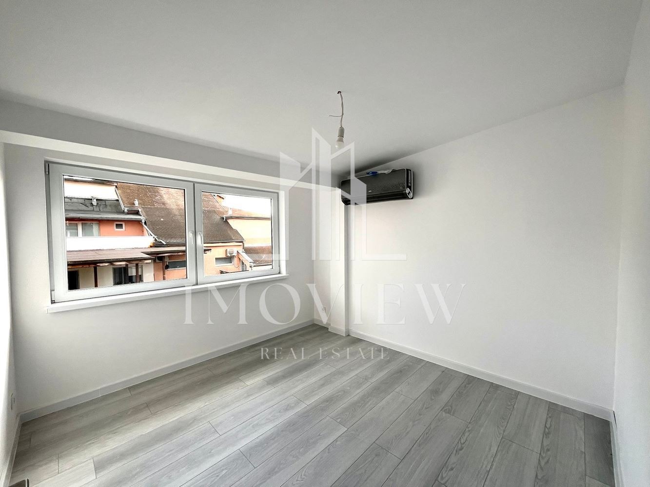 Продава 4-СТАЕН, гр. Варна, Колхозен пазар, снимка 2 - Апартаменти - 55432550