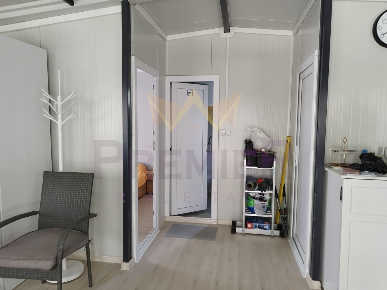 Продава КЪЩА, с. Млада гвардия, област Варна, снимка 10 - Къщи - 53859436