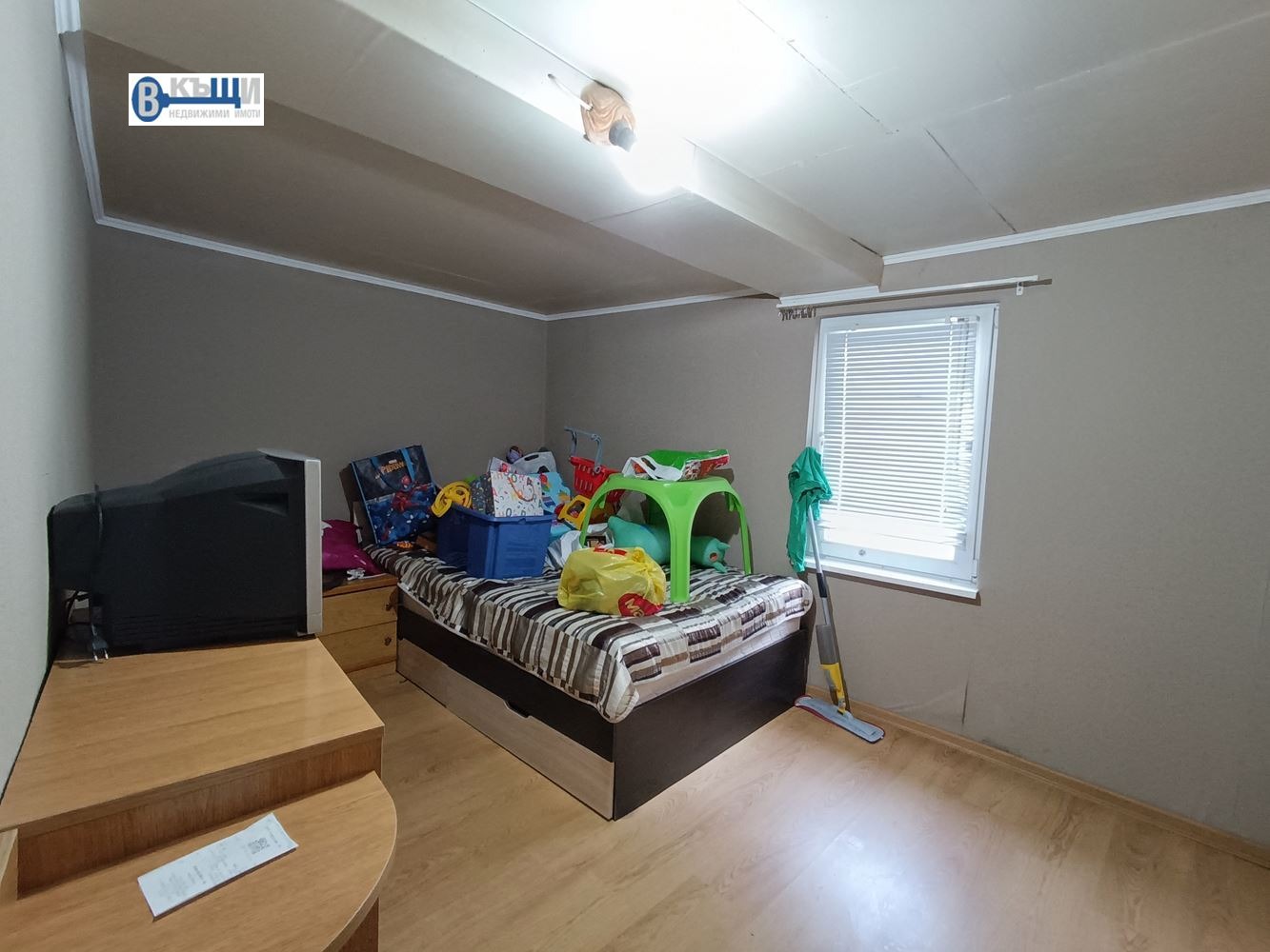 Продава КЪЩА, гр. Велико Търново, Варуша, снимка 9 - Къщи - 53974035