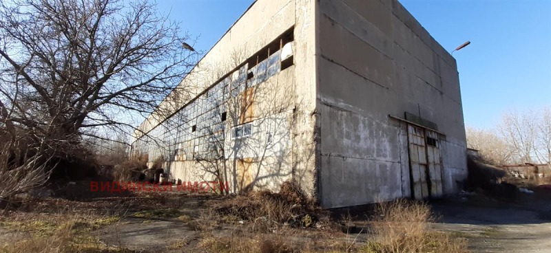 Продава ПАРЦЕЛ в град Видин, Промишлена зона - Юг - 38861 кв.м / 1 748 745 € » 3 420 247.93 лв., ВИДИНСКИ ИМОТИ