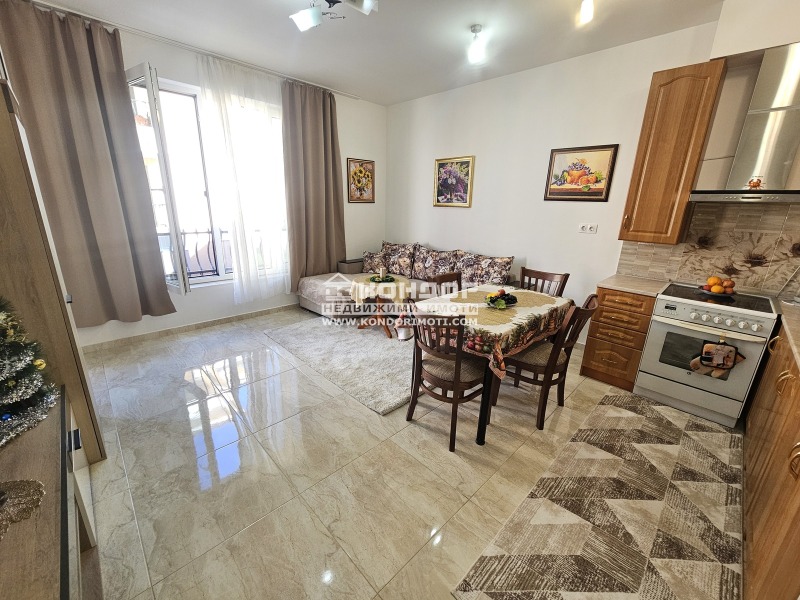 Продава 2-СТАЕН, гр. Пловдив, Остромила, снимка 3 - Апартаменти - 52401251