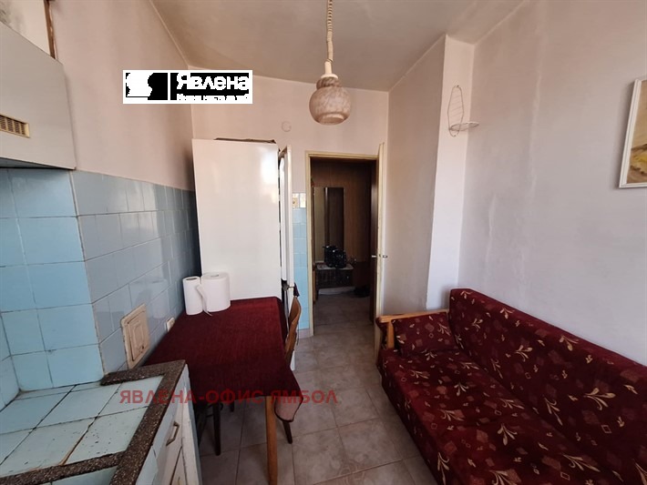 Продава 2-СТАЕН, гр. Ямбол, Център, снимка 7 - Апартаменти - 55145103