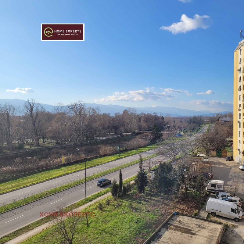 Продава 3-СТАЕН, гр. Пазарджик, Моста на Лютата