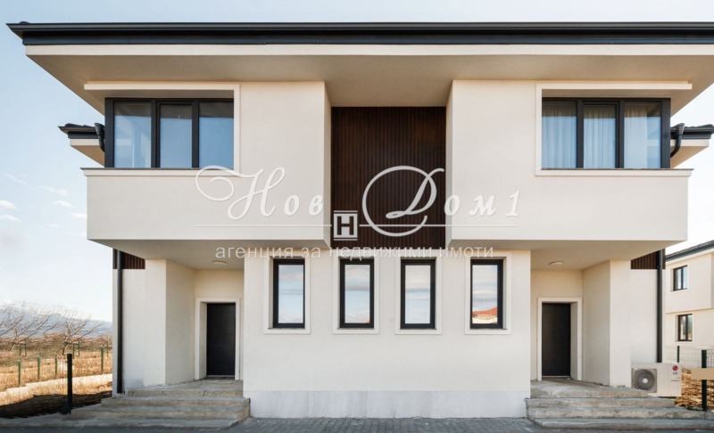 À venda  Casa Plovdiv , Iujen , 158 m² | 95840364 - imagem [2]