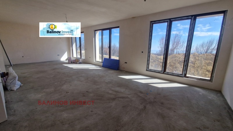 Продава КЪЩА, гр. Варна, м-т Акчелар, снимка 2 - Къщи - 52482269