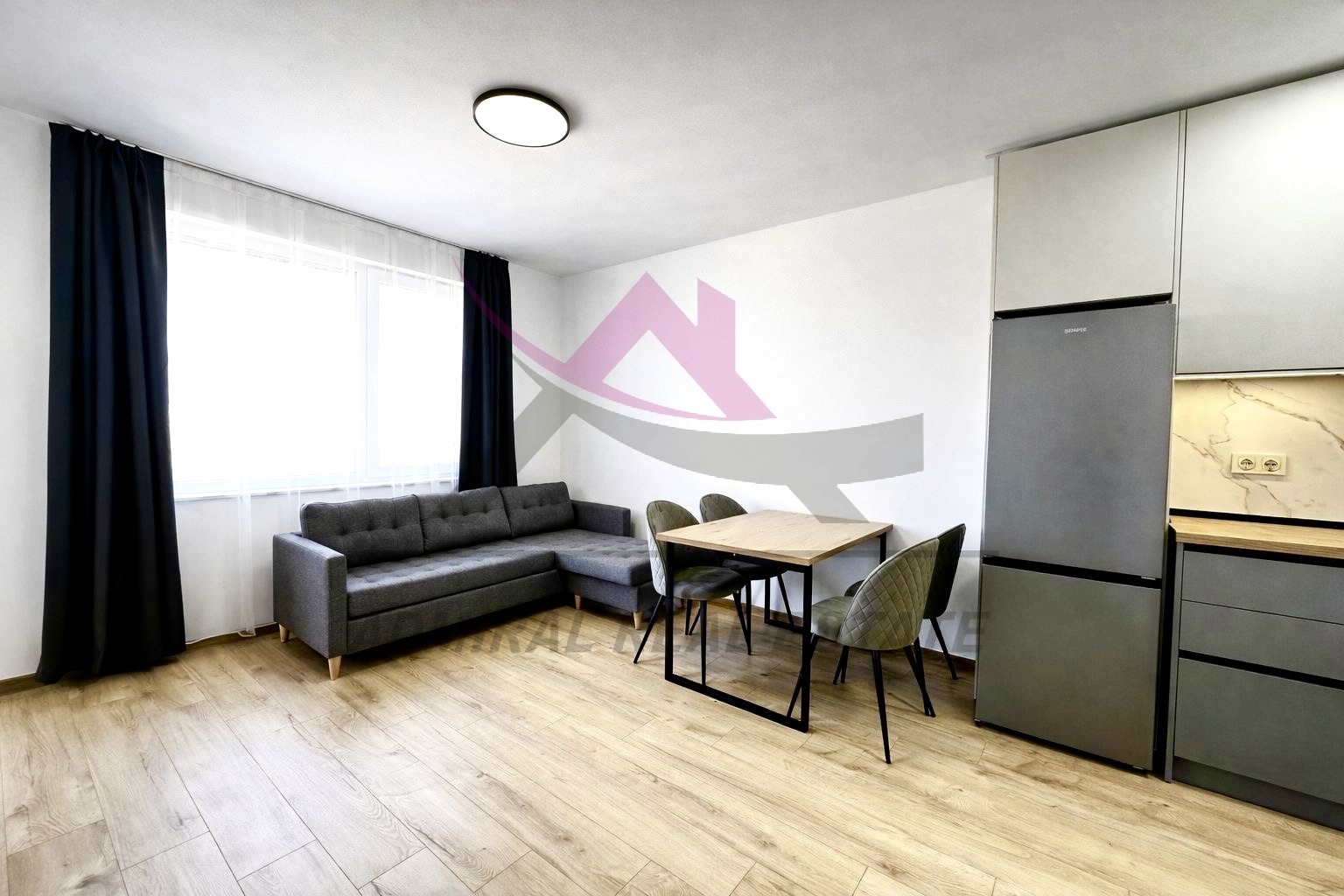 Продава 2-СТАЕН, гр. Варна, Младост 1, снимка 2 - Апартаменти - 53945224