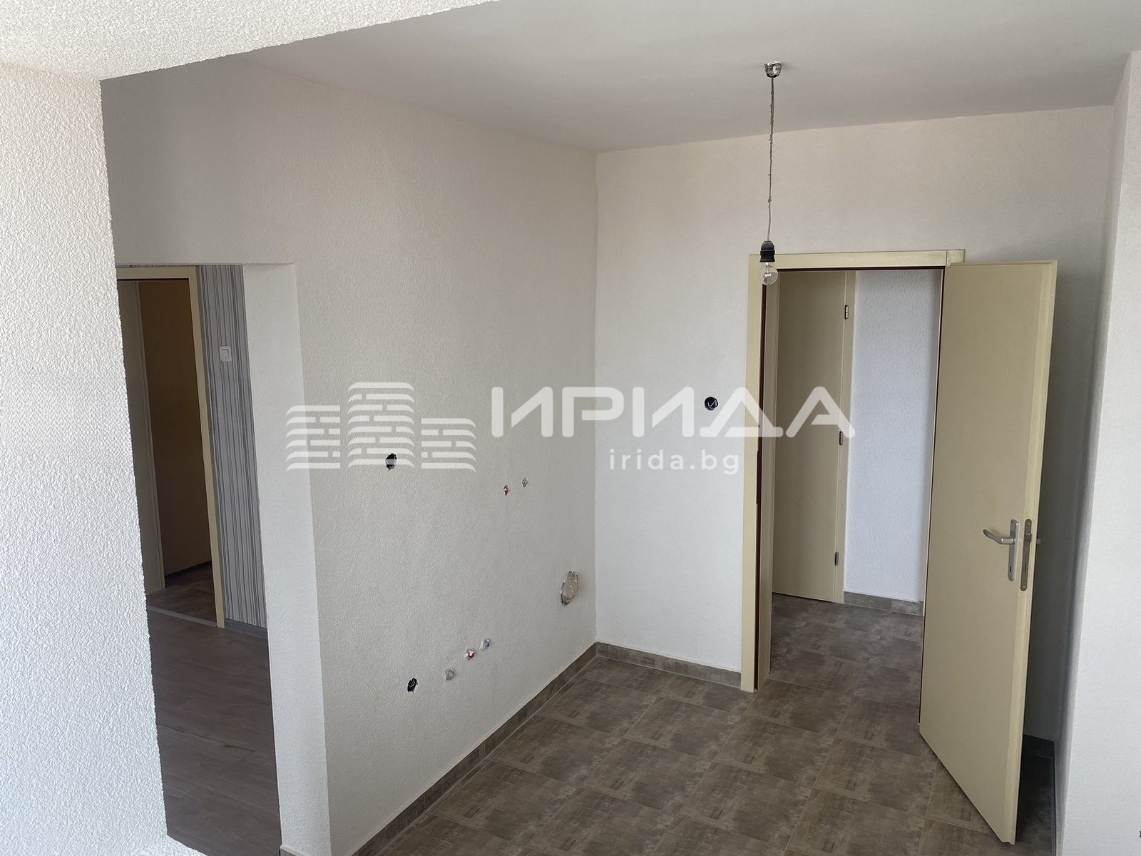 Продава 4-СТАЕН, гр. София, Младост 1, снимка 2 - Апартаменти - 53766807