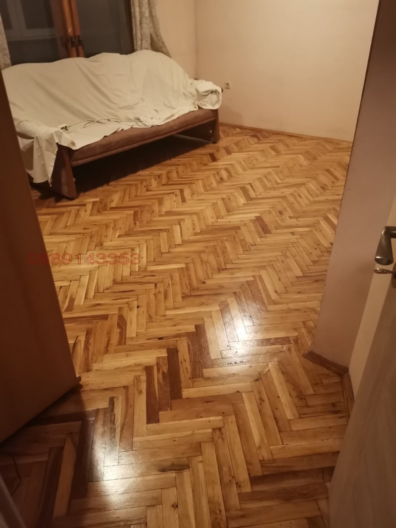 Продава 3-СТАЕН в град Варна, Спортна зала - 70 кв.м / 210 000 € » 410 724.30 лв.