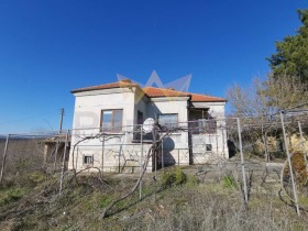 Maison Vedrina, région de Dobritch 1