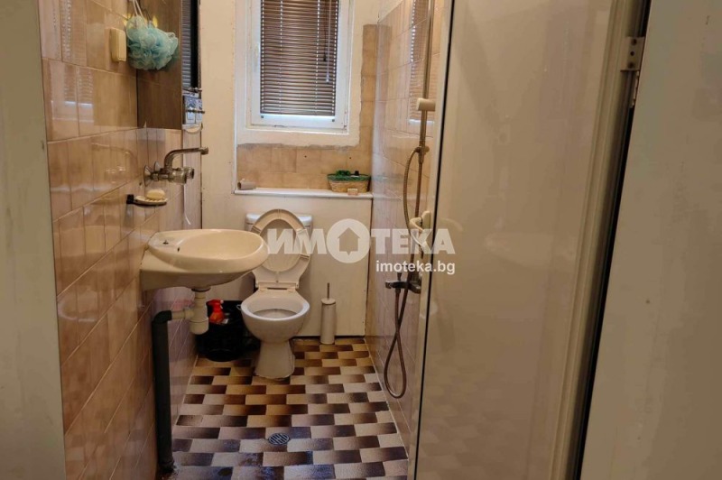 Till salu  Hus region Sofia , Kostenec , 128 kvm | 11534179 - bild [14]