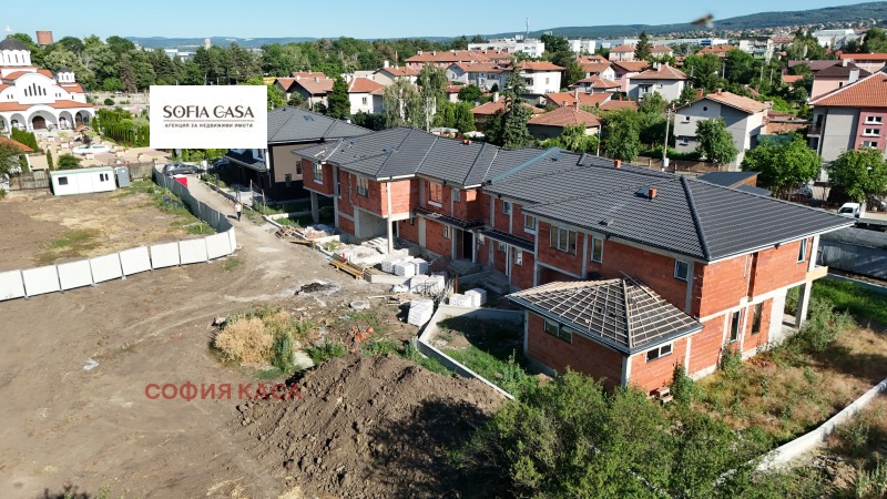 Til salgs  Hus region Sofia , Elin Pelin , 187 kvm | 40655532 - bilde [3]